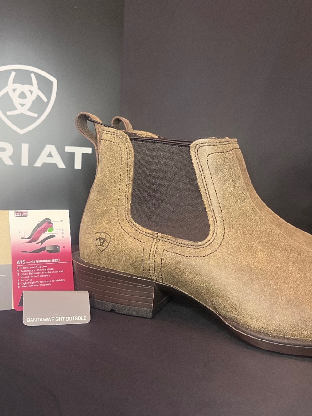 Ariat Chelsea Round Toe